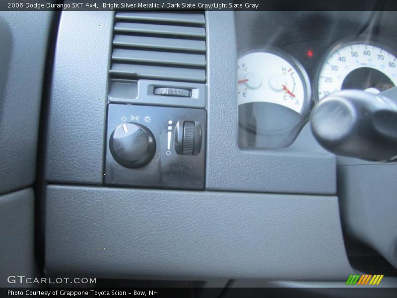 Bright Silver Metallic / Dark Slate Gray/Light Slate Gray 2006 Dodge Durango SXT 4x4
