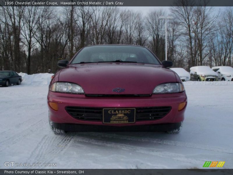 Hawaiian Orchid Metallic / Dark Gray 1996 Chevrolet Cavalier Coupe