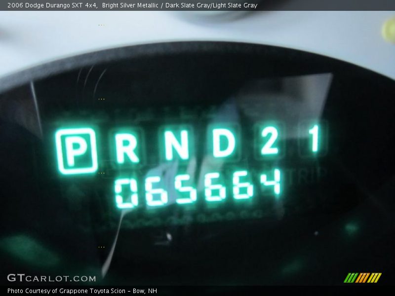 Bright Silver Metallic / Dark Slate Gray/Light Slate Gray 2006 Dodge Durango SXT 4x4