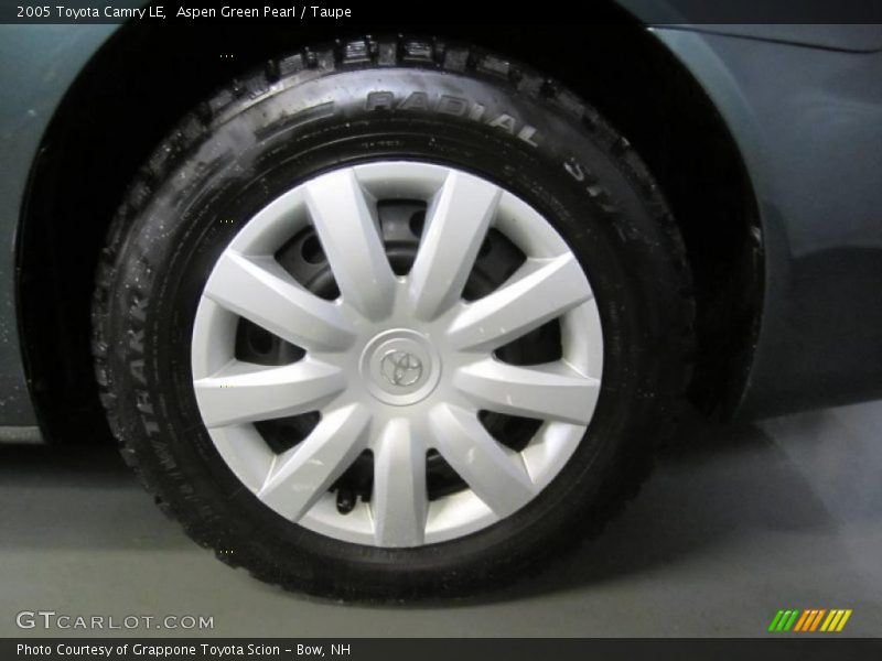 Aspen Green Pearl / Taupe 2005 Toyota Camry LE