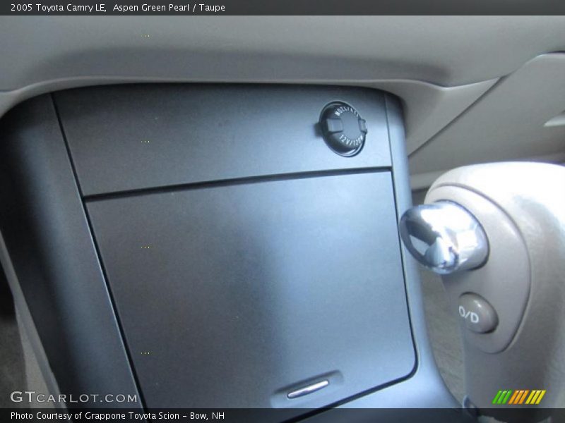 Aspen Green Pearl / Taupe 2005 Toyota Camry LE
