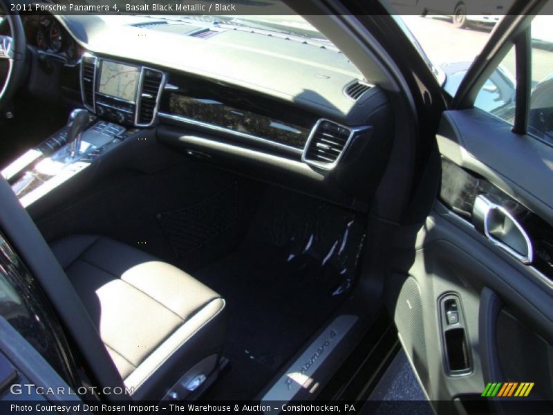 Basalt Black Metallic / Black 2011 Porsche Panamera 4