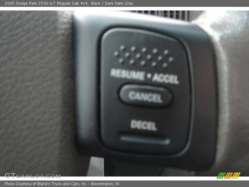 Black / Dark Slate Gray 2005 Dodge Ram 2500 SLT Regular Cab 4x4