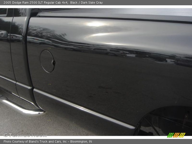 Black / Dark Slate Gray 2005 Dodge Ram 2500 SLT Regular Cab 4x4