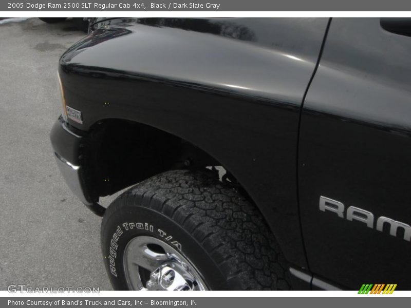 Black / Dark Slate Gray 2005 Dodge Ram 2500 SLT Regular Cab 4x4