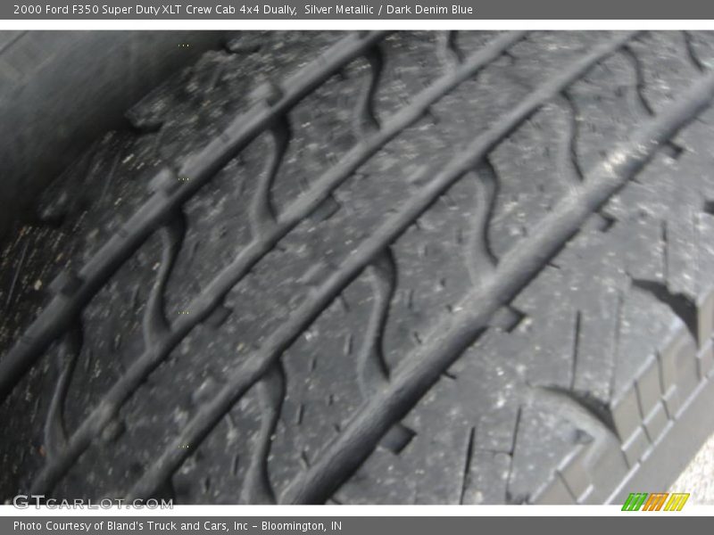 Silver Metallic / Dark Denim Blue 2000 Ford F350 Super Duty XLT Crew Cab 4x4 Dually