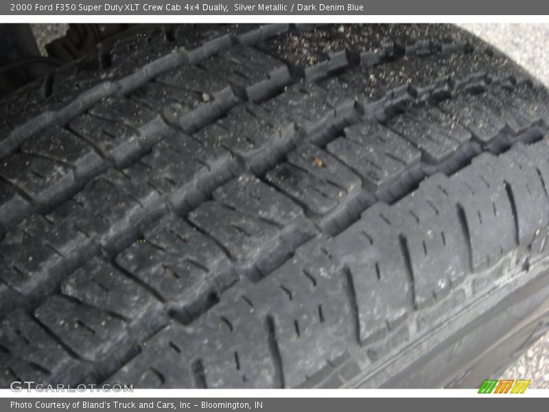 Silver Metallic / Dark Denim Blue 2000 Ford F350 Super Duty XLT Crew Cab 4x4 Dually