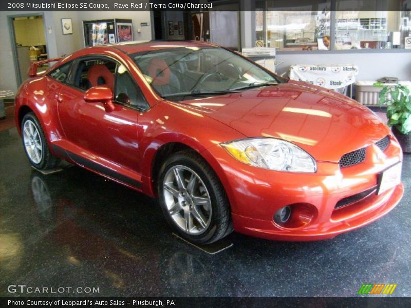 Front 3/4 View of 2008 Eclipse SE Coupe