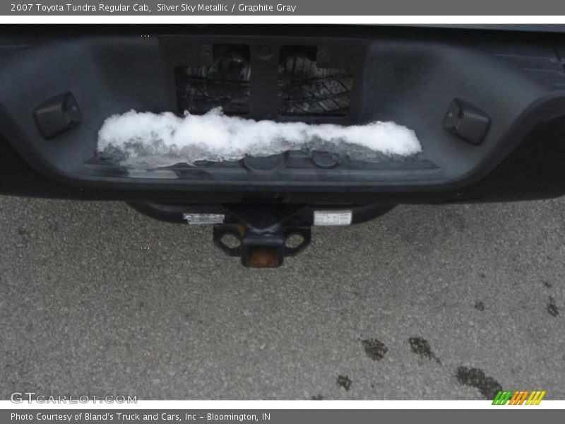 Silver Sky Metallic / Graphite Gray 2007 Toyota Tundra Regular Cab
