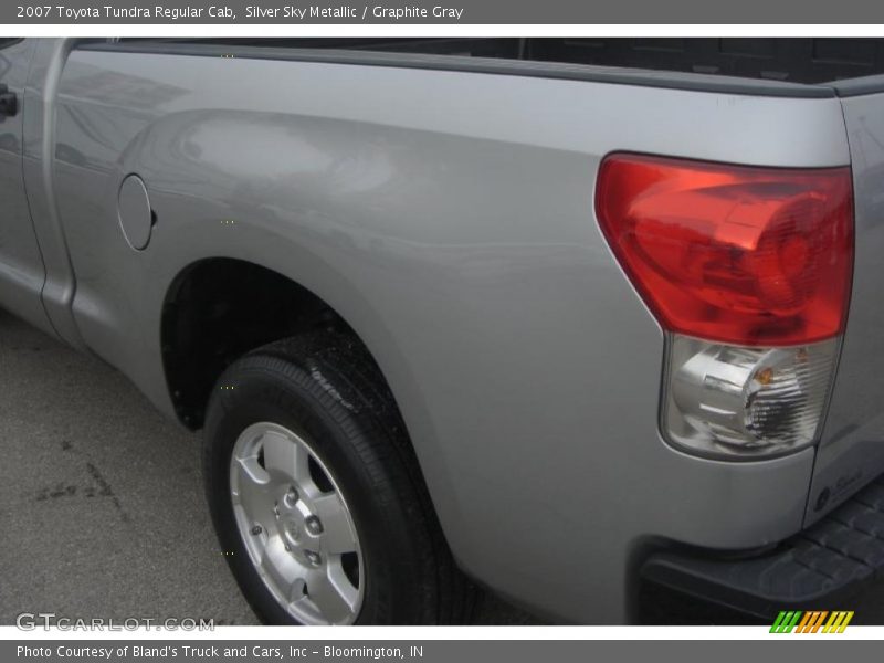 Silver Sky Metallic / Graphite Gray 2007 Toyota Tundra Regular Cab