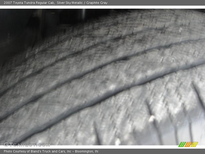 Silver Sky Metallic / Graphite Gray 2007 Toyota Tundra Regular Cab
