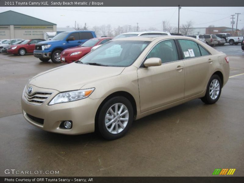 Sandy Beach Metallic / Bisque 2011 Toyota Camry XLE
