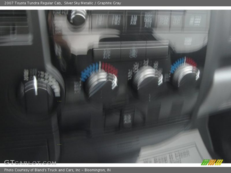 Silver Sky Metallic / Graphite Gray 2007 Toyota Tundra Regular Cab