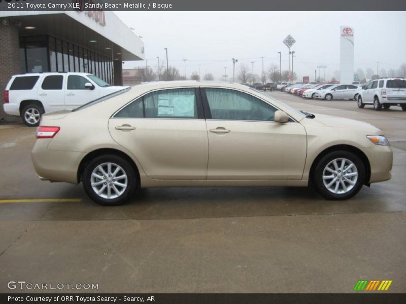 Sandy Beach Metallic / Bisque 2011 Toyota Camry XLE