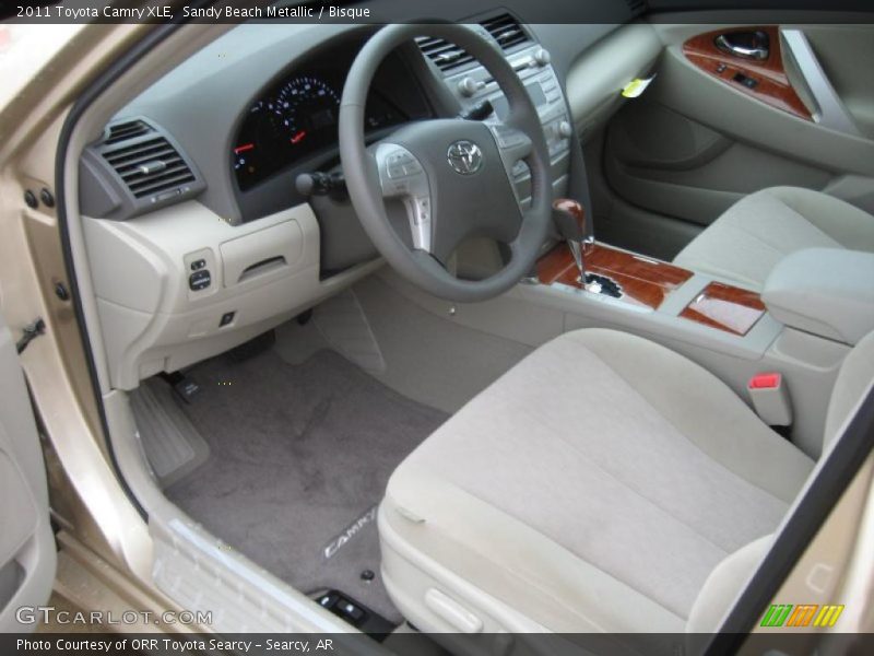Sandy Beach Metallic / Bisque 2011 Toyota Camry XLE
