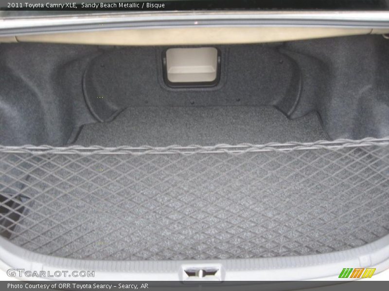 Sandy Beach Metallic / Bisque 2011 Toyota Camry XLE