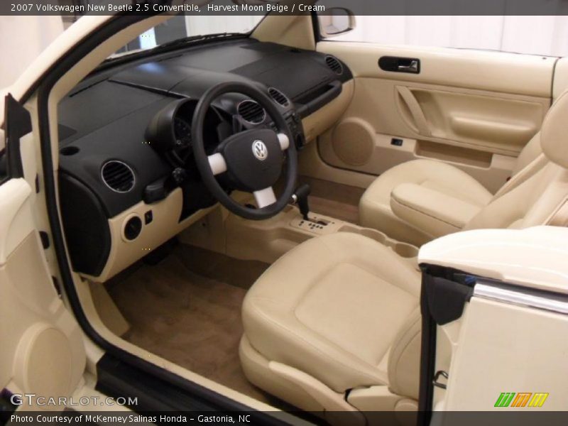 Harvest Moon Beige / Cream 2007 Volkswagen New Beetle 2.5 Convertible