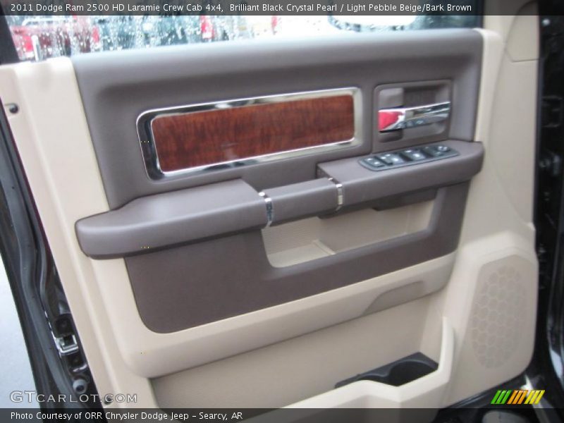 Brilliant Black Crystal Pearl / Light Pebble Beige/Bark Brown 2011 Dodge Ram 2500 HD Laramie Crew Cab 4x4