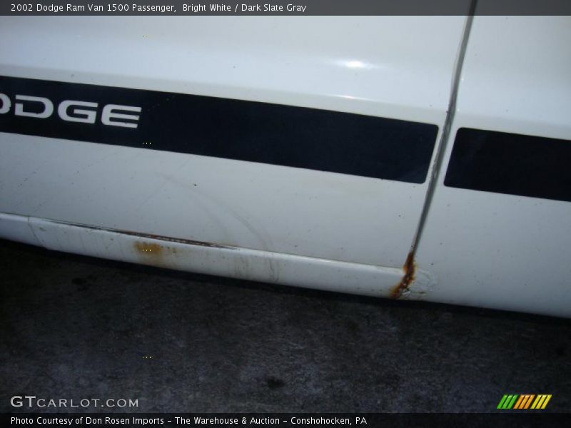Bright White / Dark Slate Gray 2002 Dodge Ram Van 1500 Passenger