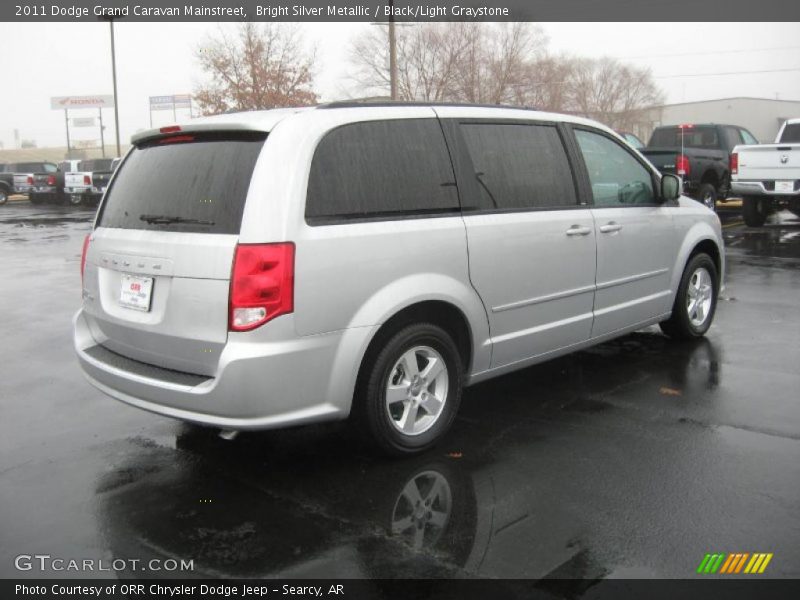  2011 Grand Caravan Mainstreet Bright Silver Metallic