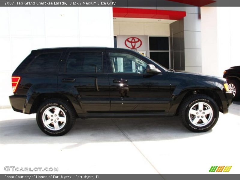 Black / Medium Slate Gray 2007 Jeep Grand Cherokee Laredo