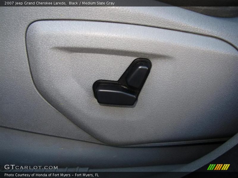 Black / Medium Slate Gray 2007 Jeep Grand Cherokee Laredo