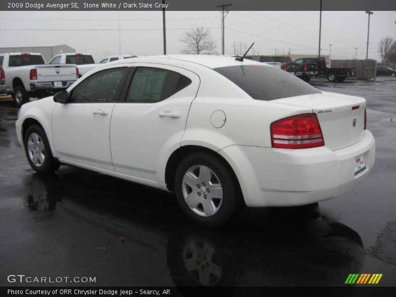 Stone White / Dark Slate Gray 2009 Dodge Avenger SE