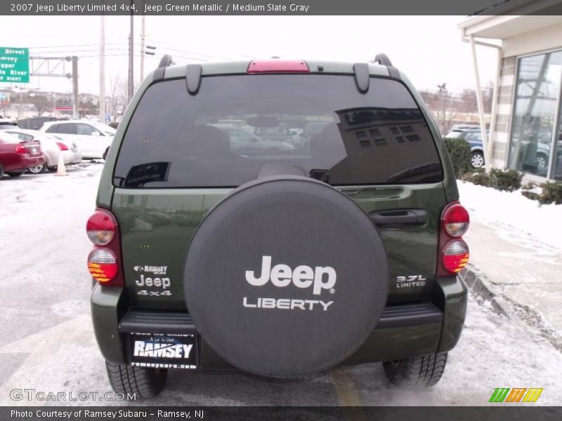 Jeep Green Metallic / Medium Slate Gray 2007 Jeep Liberty Limited 4x4