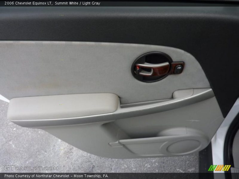 Summit White / Light Gray 2006 Chevrolet Equinox LT