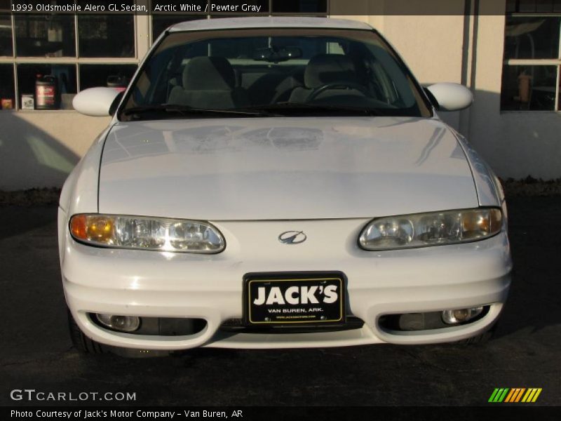 Arctic White / Pewter Gray 1999 Oldsmobile Alero GL Sedan