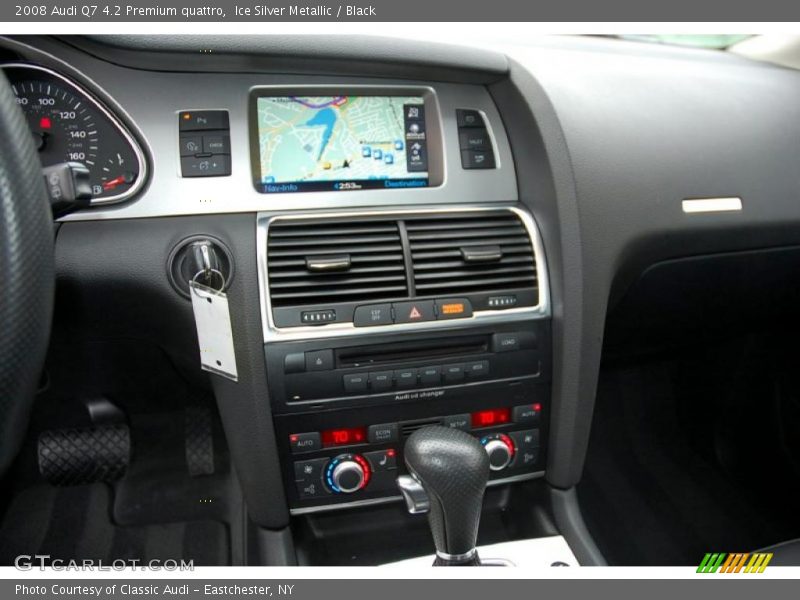 Controls of 2008 Q7 4.2 Premium quattro