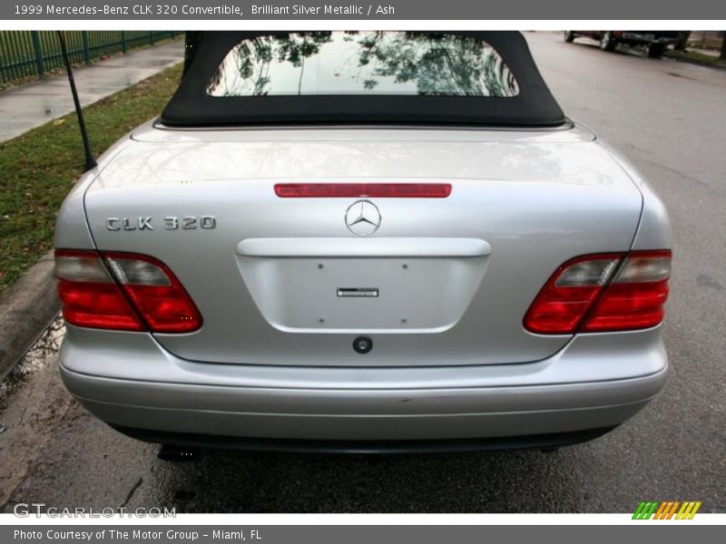 Brilliant Silver Metallic / Ash 1999 Mercedes-Benz CLK 320 Convertible