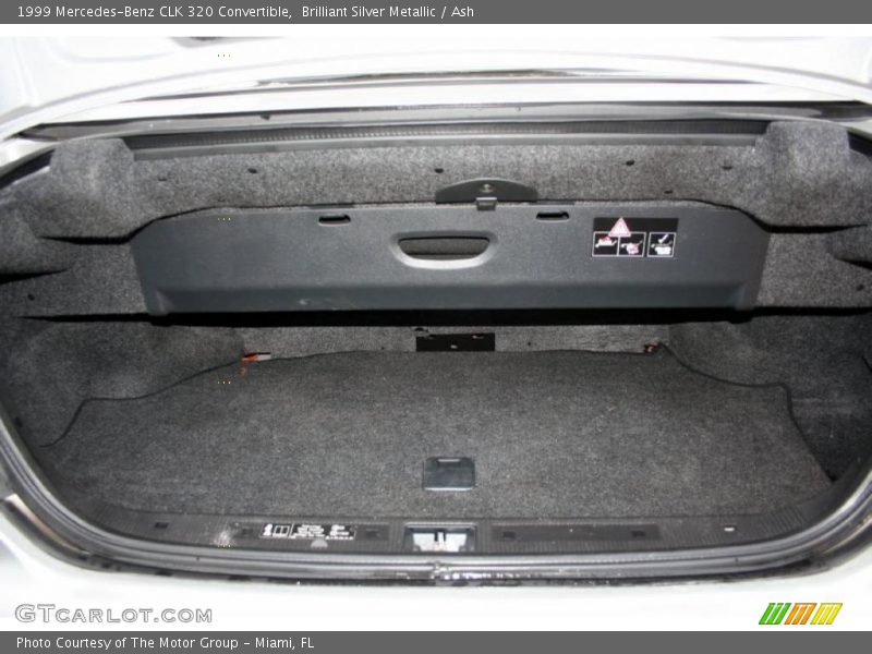  1999 CLK 320 Convertible Trunk