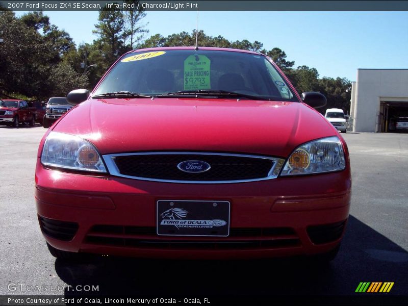 Infra-Red / Charcoal/Light Flint 2007 Ford Focus ZX4 SE Sedan