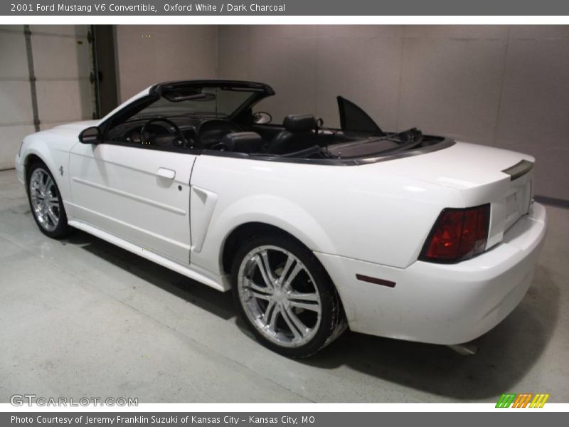Oxford White / Dark Charcoal 2001 Ford Mustang V6 Convertible