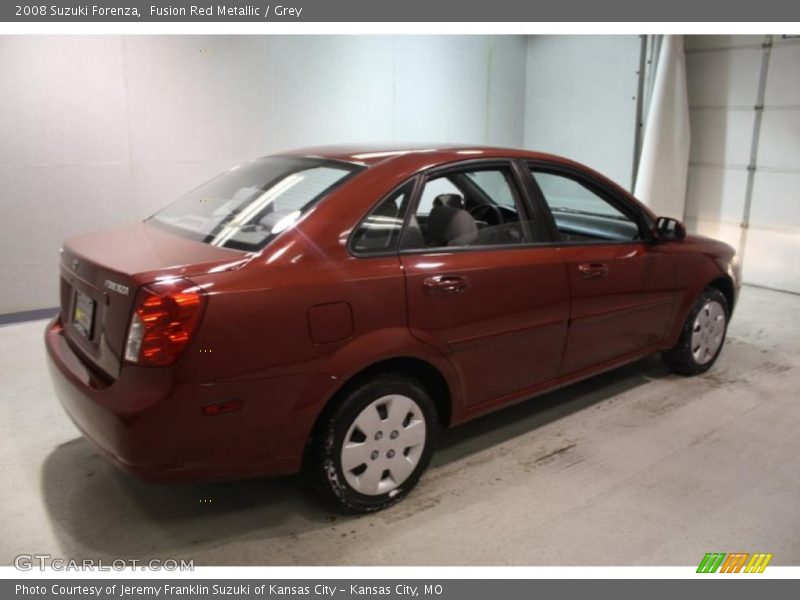 Fusion Red Metallic / Grey 2008 Suzuki Forenza