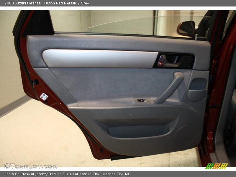 Fusion Red Metallic / Grey 2008 Suzuki Forenza
