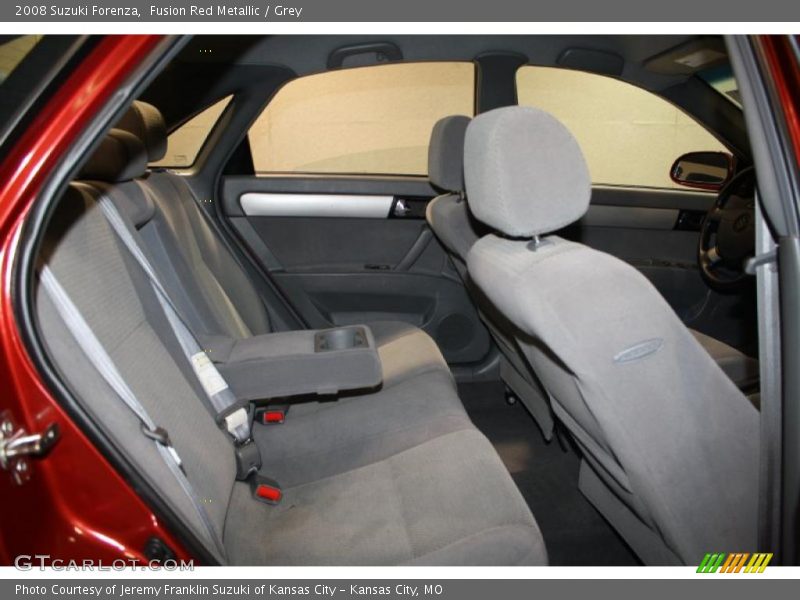 Fusion Red Metallic / Grey 2008 Suzuki Forenza