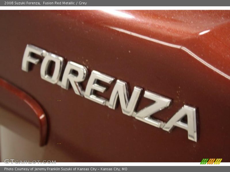 Fusion Red Metallic / Grey 2008 Suzuki Forenza