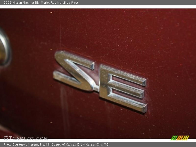 Merlot Red Metallic / Frost 2002 Nissan Maxima SE