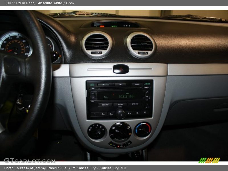 Absolute White / Grey 2007 Suzuki Reno
