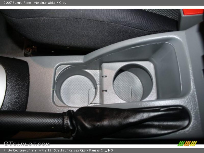 Absolute White / Grey 2007 Suzuki Reno