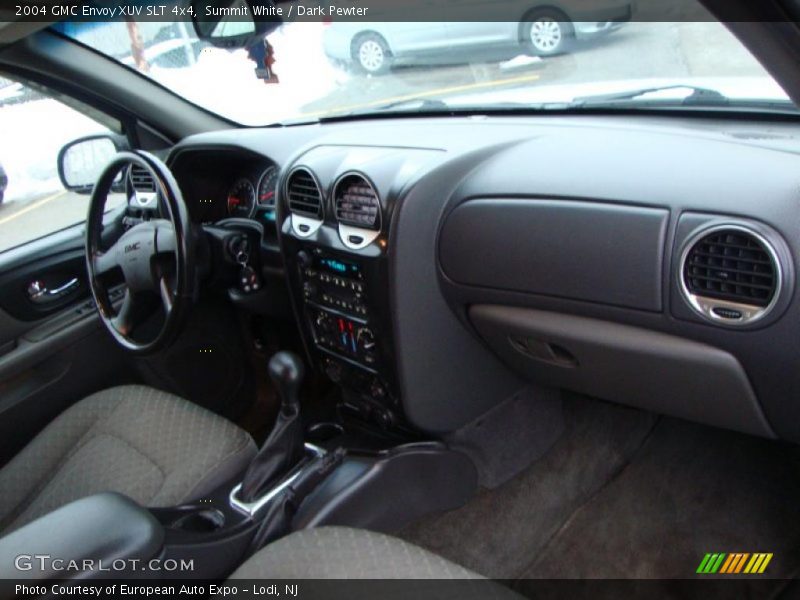 Dashboard of 2004 Envoy XUV SLT 4x4
