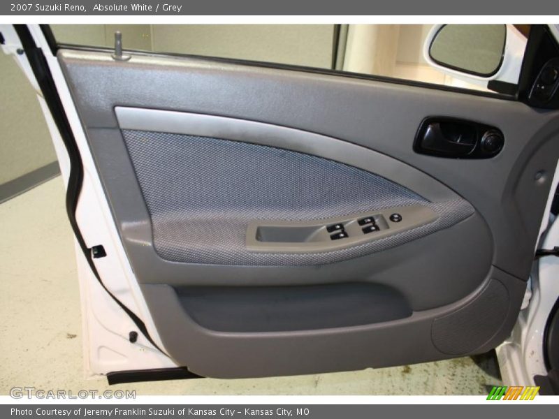 Absolute White / Grey 2007 Suzuki Reno
