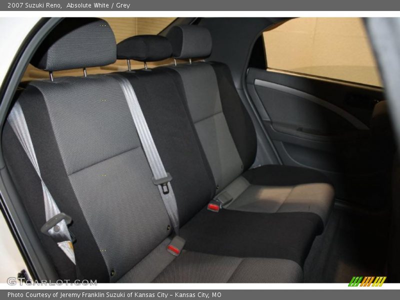 Absolute White / Grey 2007 Suzuki Reno