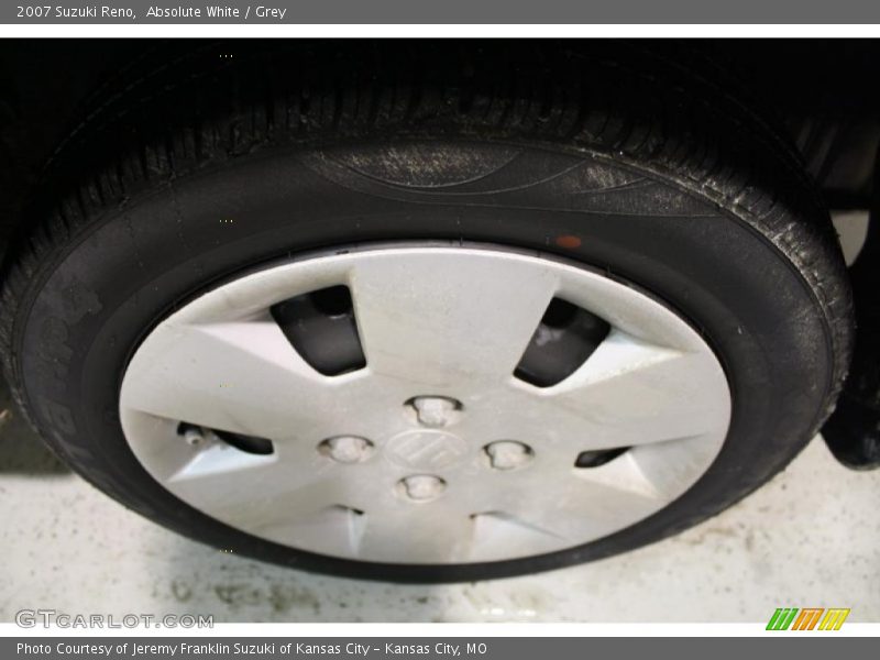 Absolute White / Grey 2007 Suzuki Reno
