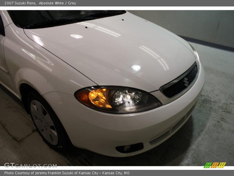 Absolute White / Grey 2007 Suzuki Reno