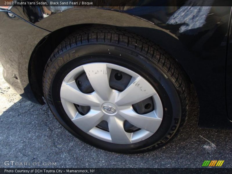 Black Sand Pearl / Bisque 2007 Toyota Yaris Sedan