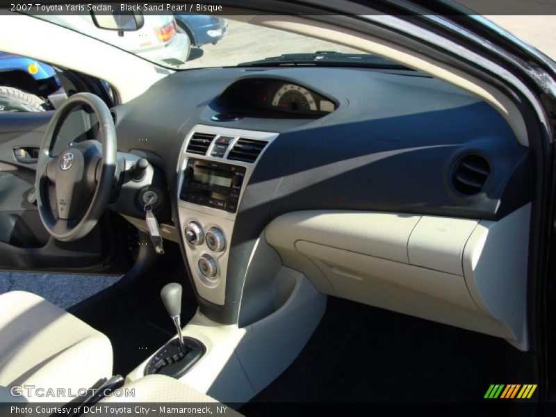 Black Sand Pearl / Bisque 2007 Toyota Yaris Sedan