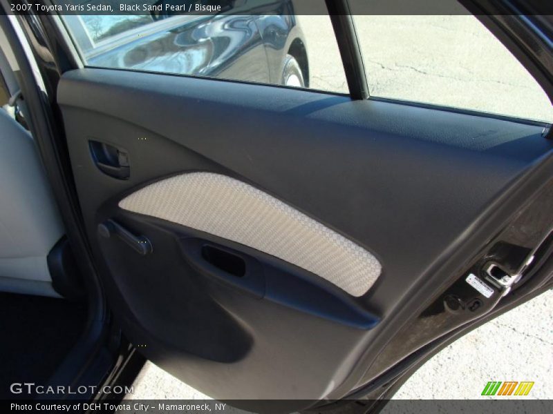 Black Sand Pearl / Bisque 2007 Toyota Yaris Sedan